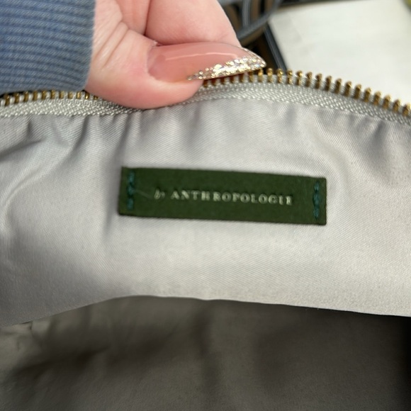 Anthropologie grey/ silver Leather Crossbody Bag - with Free wallet. - Picture 7 of 15